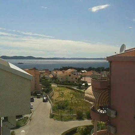 Leona Appartement